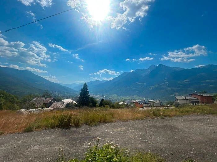 Casa con 5 locali in vendita in Frazione ArpuillesCapoluogo, Aosta