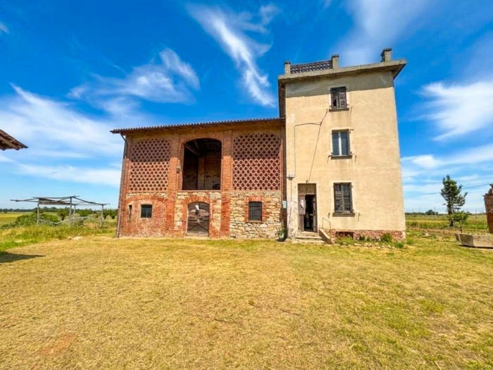 Casa con 6 locali in vendita in Strada Comunale San Carlo, Casalnoceto