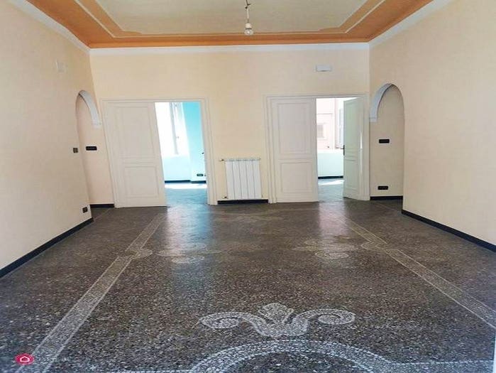 Appartamento quadrilocale in vendita in Via Giovanni Battista Sasso, Sampierdarena, Genova