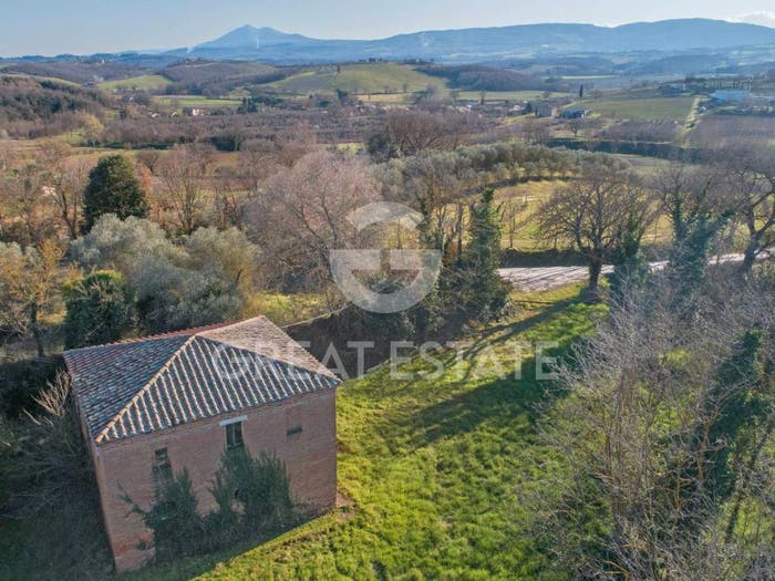 Casa con 5 locali in vendita in Via Arturo ed Alceo Baldi, Centro, Montepulciano