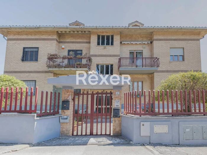 Casa con 6 locali in vendita in Via Cesare Reverdito, Cesano, Roma
