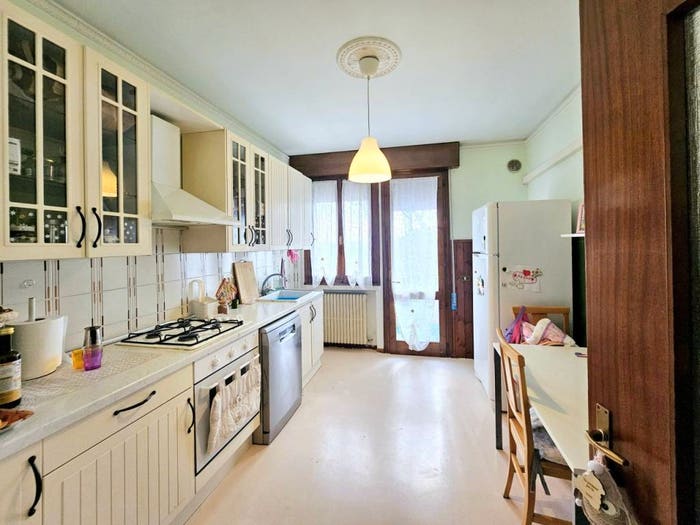 Appartamento quadrilocale in vendita in Via Salvo D'Acquisto, Meggiaro Basso, Este