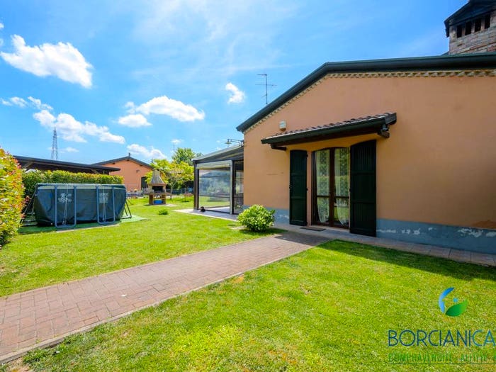 Casa con 5 locali in vendita in Via Canale Carpi, Campogalliano
