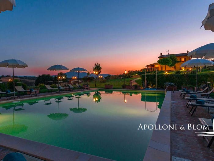 Casa con 6 locali in vendita in Località Poderina, Contrada Prati, Castiglione del Lago