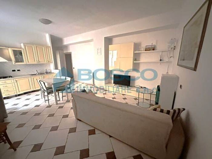 Appartamento con 5 locali in vendita in Via Cristoforo Colombo, Centro Storico, La Spezia