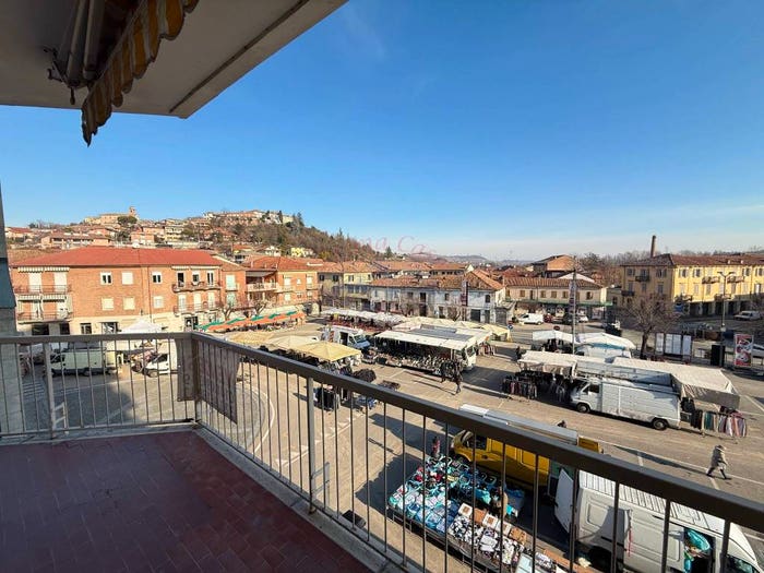 Appartamento trilocale in vendita in Via Don Giuseppe Casetta, Centro, Castagnole delle Lanze