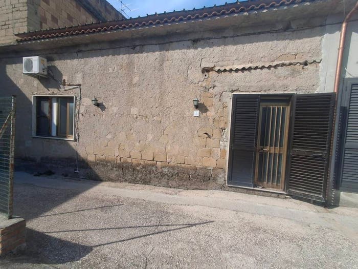 Appartamento trilocale in vendita in Amorosi