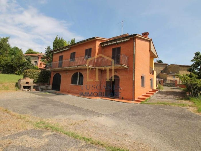 Casa con 6 locali in vendita in Monteguidi, Casole d'Elsa