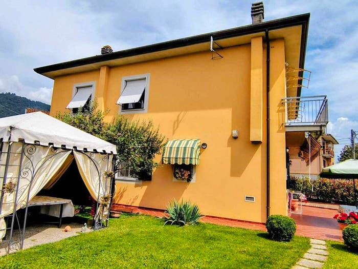 Appartamento quadrilocale in vendita in Via Monte Barbuto, Casano Dogana Isola, Luni