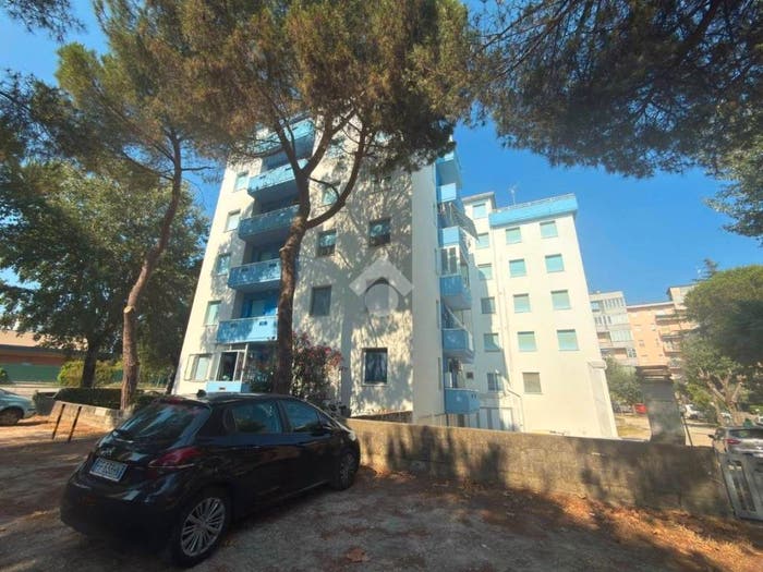 Appartamento quadrilocale in vendita in Viale matteo maria boiardo, Lido Adriano Lido di Dante, Ravenna