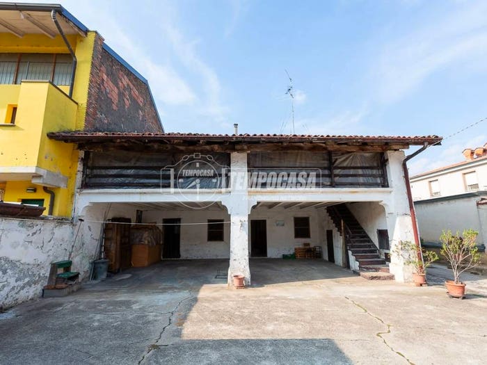 Casa quadrilocale in vendita in Centro, Caravaggio