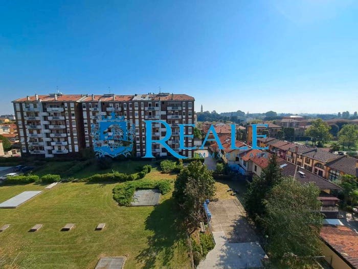 Appartamento quadrilocale in vendita in via Della Repubblica, Semicentro Isola, Corbetta