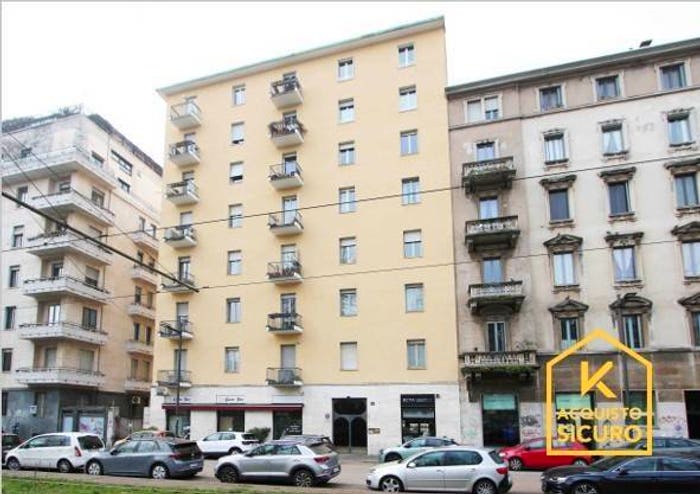 Appartamento trilocale in vendita in Corso Sempione, Sempione, Milano
