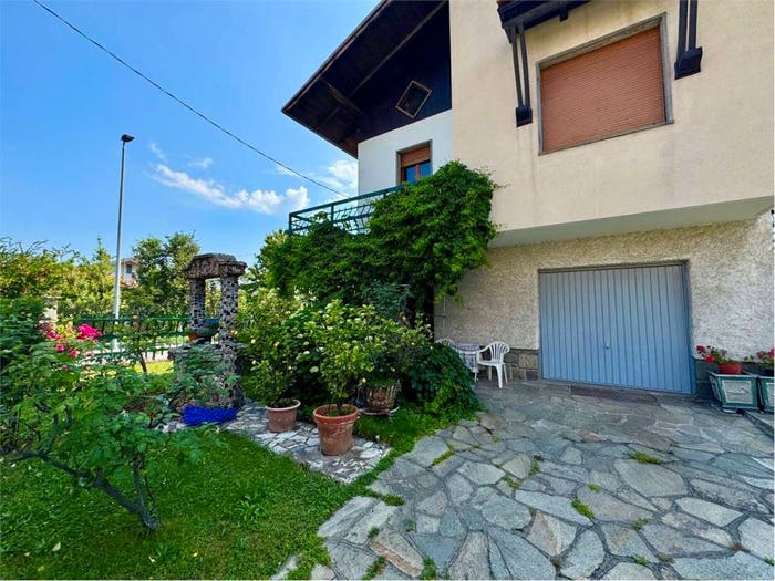 Casa trilocale in vendita in Centro, Borgo San Dalmazzo