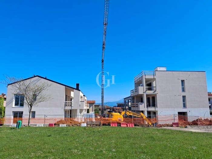 Appartamento trilocale in vendita in via Fornaci, Centro, Peschiera del Garda