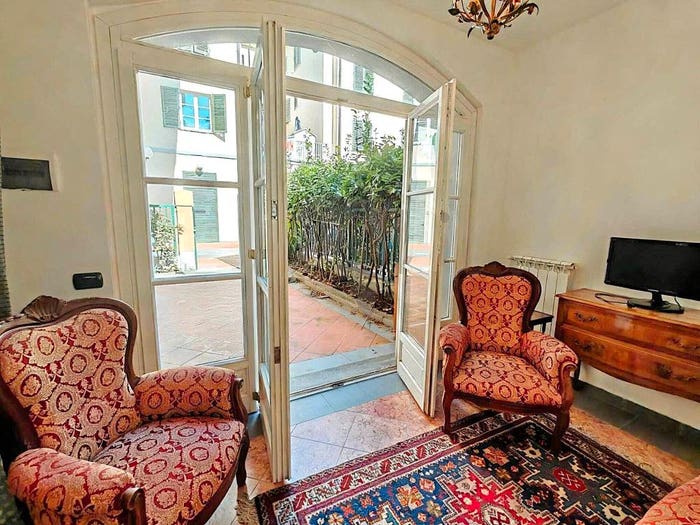 Appartamento con 5 locali in vendita in Via Santa Croce, Piazza Anfiteatro Torre Guinigi, Lucca