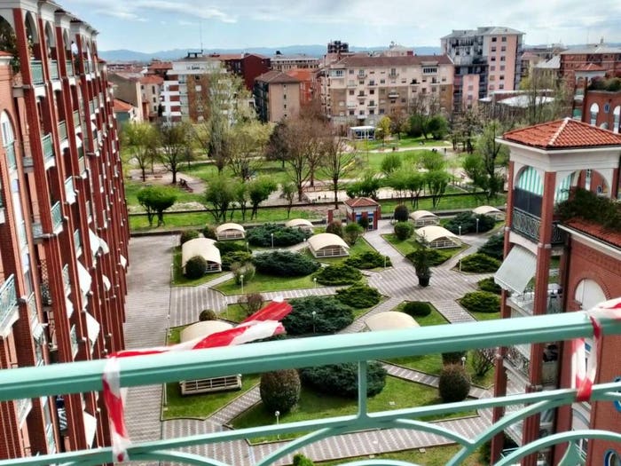Casa quadrilocale in vendita in Corso Teresio Borsalino, Piazza Garibaldi, Alessandria