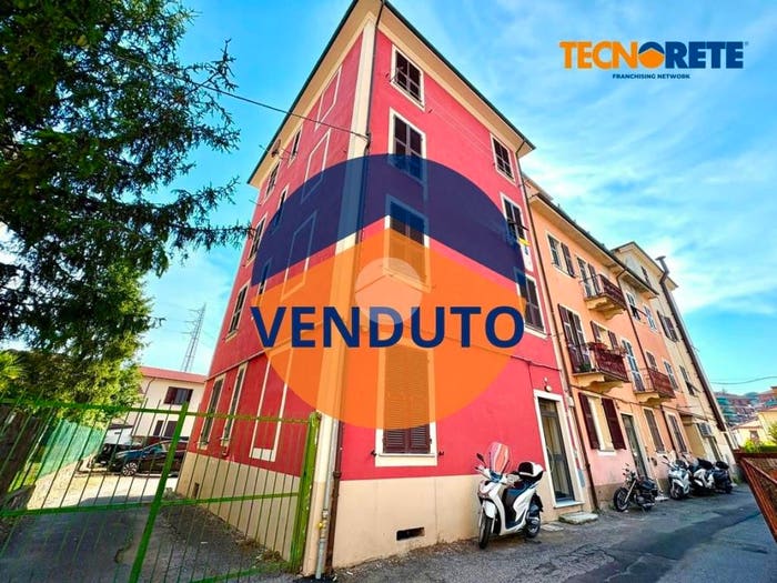 Appartamento quadrilocale in vendita in Via Ruggero Maneschi, Migliarina, La Spezia