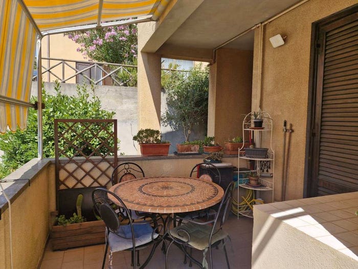 Appartamento con 5 locali in vendita in Via Tiziano, Centro, Piombino