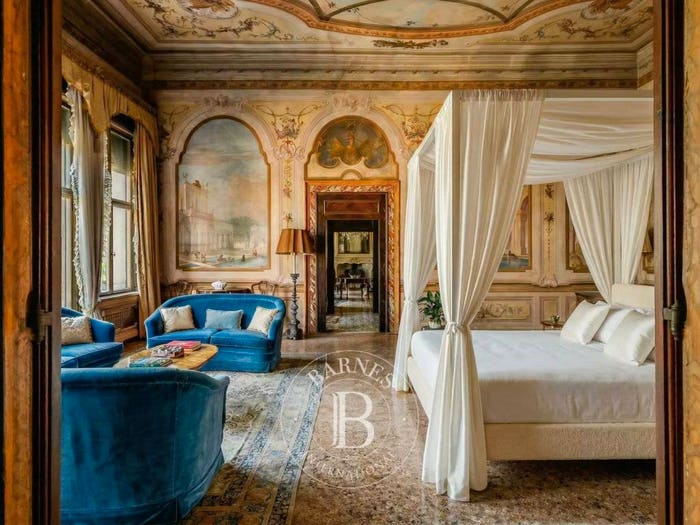Casa con 6 locali in vendita in Piazze Duomo, Padova