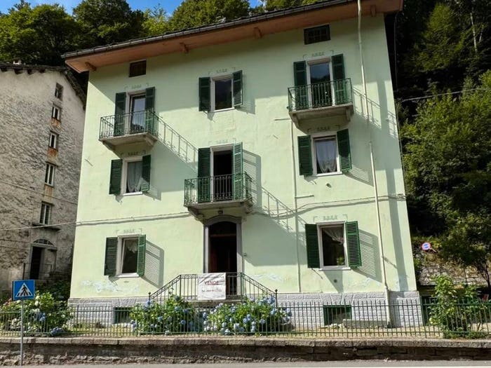 Casa con 6 locali in vendita in Sp, Rosazza