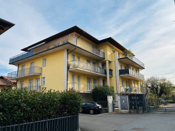 Appartamento bilocale in vendita in Via Guglielmo Marconi, Cassano Magnago