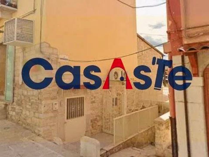 Appartamento bilocale in vendita in Via Domenico Gentile, Centro Storico, Andria