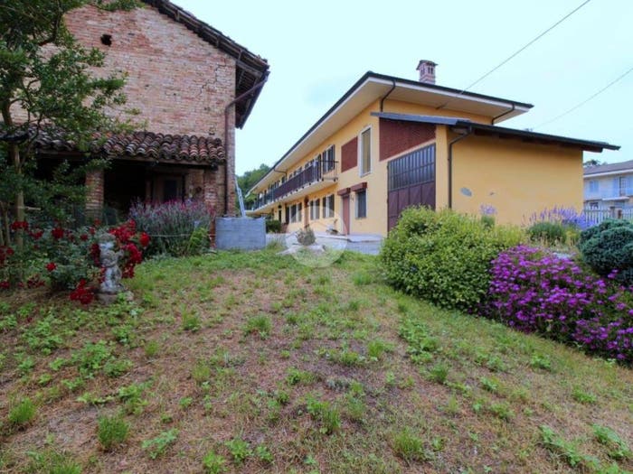 Casa con 5 locali in vendita in Località socche, Sommariva Perno
