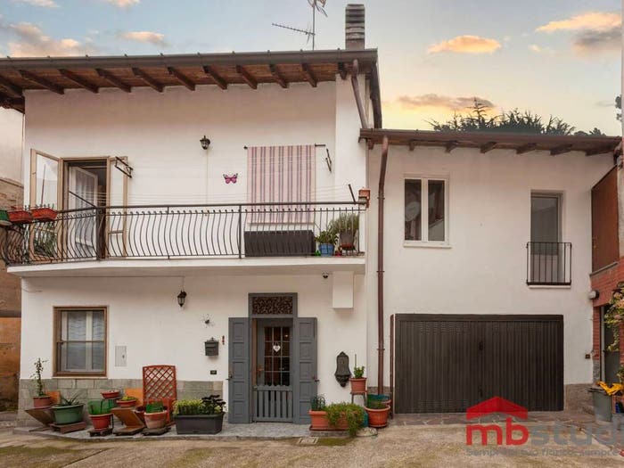 Casa trilocale in vendita in Via Roma, Centro, Castiglione Olona