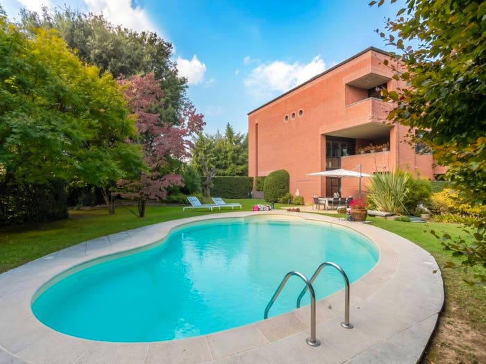 Casa con 5 locali in vendita in Via Amerigo Vespucci, Centro, Bernareggio
