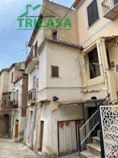 Casa quadrilocale in vendita in Via Centrale, Cassano Allo Ionio, Cassano all'Ionio