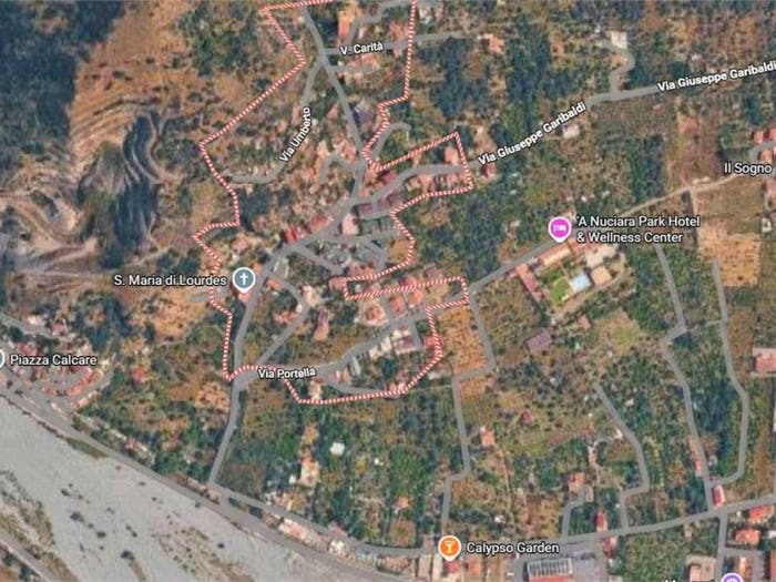 Casa con 5 locali in vendita in Contrada grotte, Furci Siculo