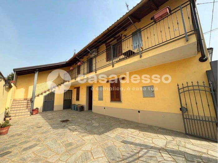 Appartamento quadrilocale in vendita in Via IV Novembre, Fontanetto Po