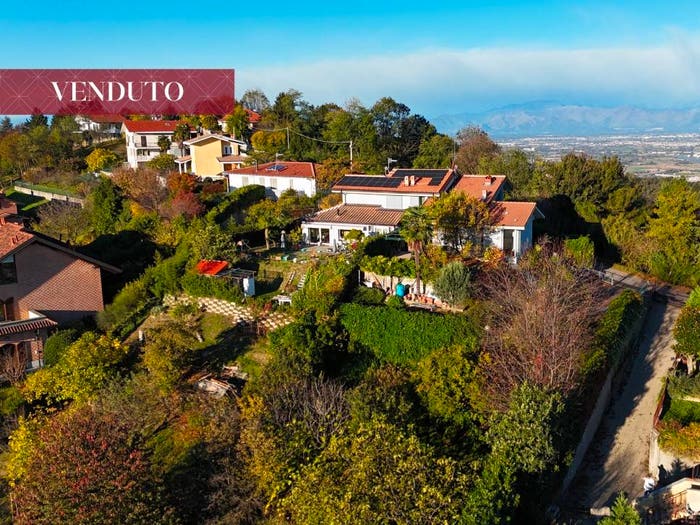 Casa con 6 locali in vendita in Strada Ossole, Centro, Castagneto Po