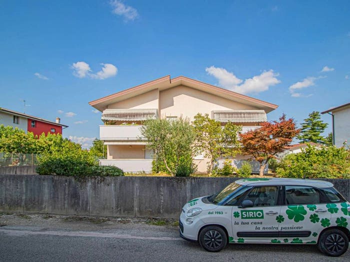 Appartamento trilocale in vendita in Via Feletto, Colugna, Tavagnacco