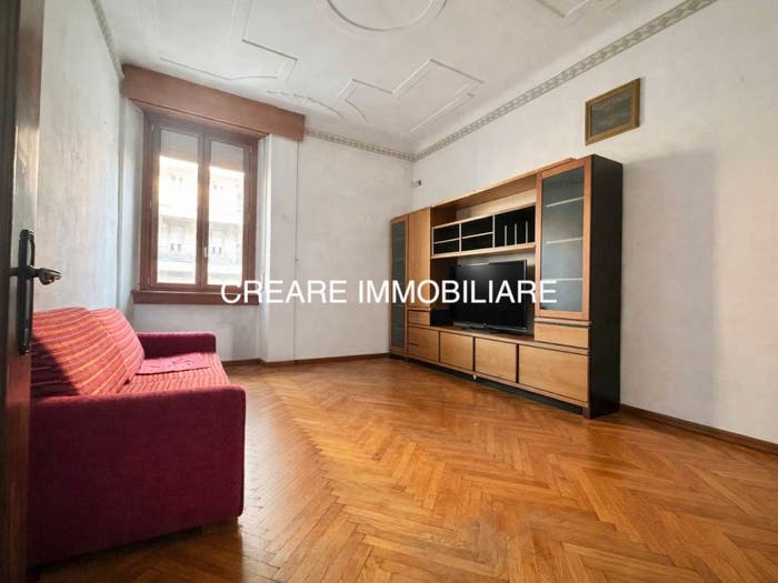 Appartamento quadrilocale in vendita in Via Friuli, Cadore, Milano