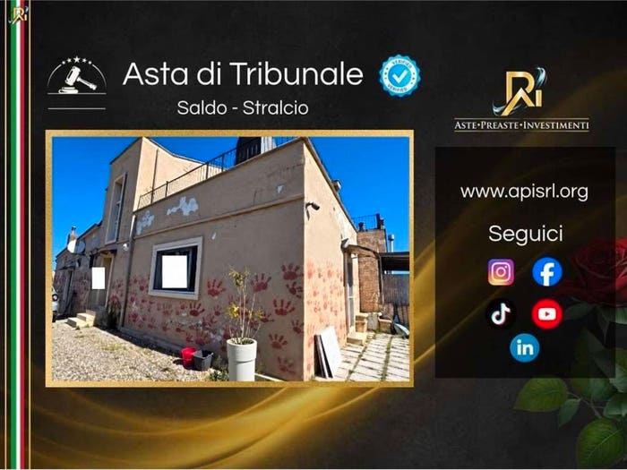 Appartamento con 5 locali in vendita in Cda torre spagnola, Matera