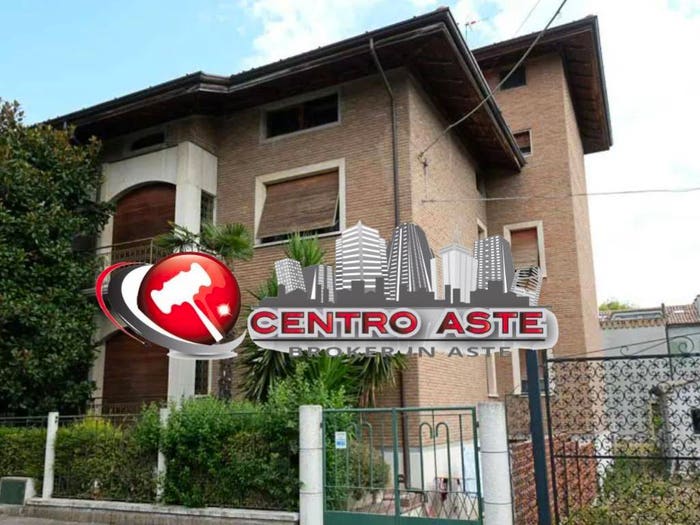 Appartamento con 6 locali in vendita in Via Pierpaoli Fano PU Italia, Passeggi Don Gentili, Fano