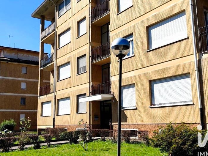 Appartamento trilocale in vendita in Vicolo Cascina Cattaneo, Centro, Luino