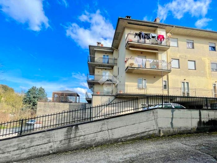 Appartamento trilocale in vendita in Via del Carmine, Centro, Acquapendente