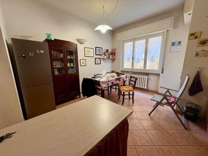 Appartamento quadrilocale in vendita in Via carlo pucci, Centro, Lastra a Signa