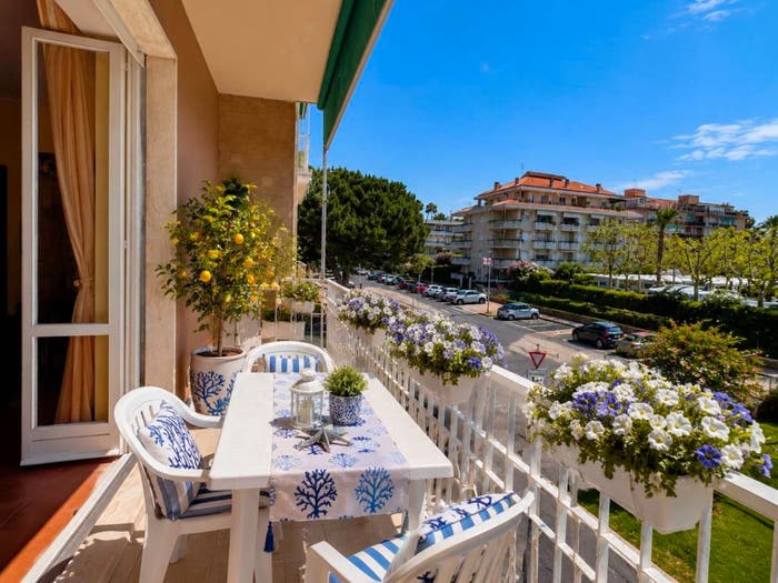 Appartamento bilocale in vendita in Piazza Europa, Centro, Albenga