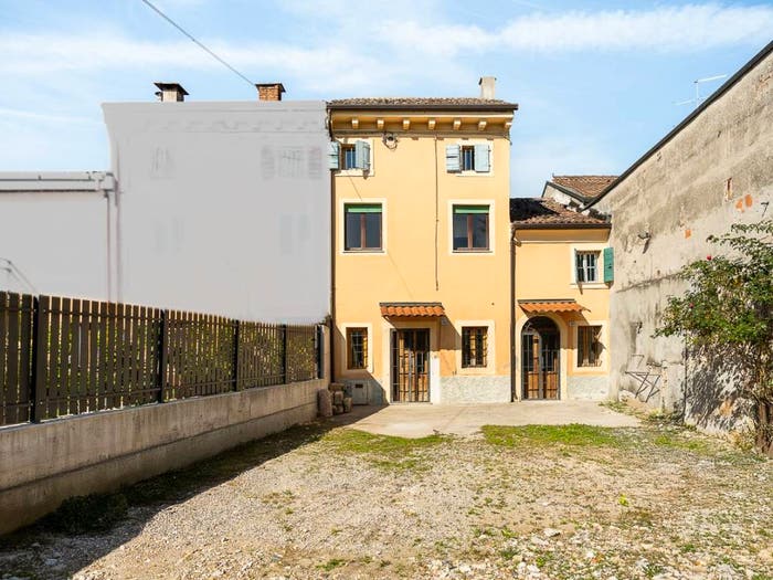 Casa con 6 locali in vendita in Via Maggio, Strà Montanara Pieve, Colognola Ai Colli
