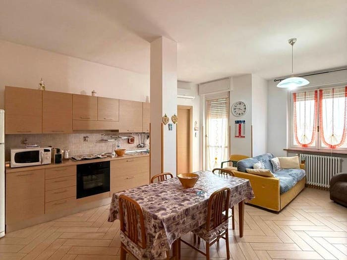 Appartamento trilocale in vendita in Corso Roma, Centro, Crescentino