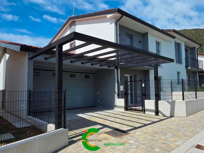 Casa con 6 locali in vendita in Centro, Romano d'Ezzelino