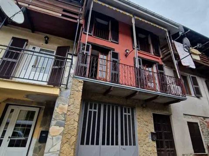 Casa quadrilocale in vendita in Via Novembre No Number, Centro, Castelletto d'Orba