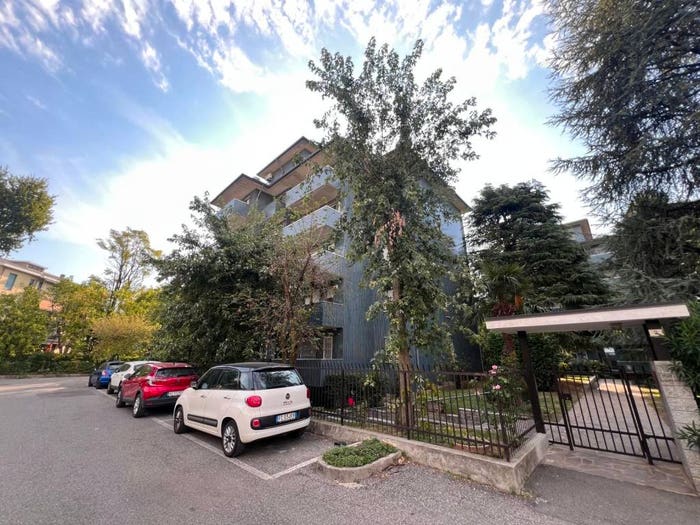 Appartamento trilocale in vendita in Via Guido Rossa, Bussero
