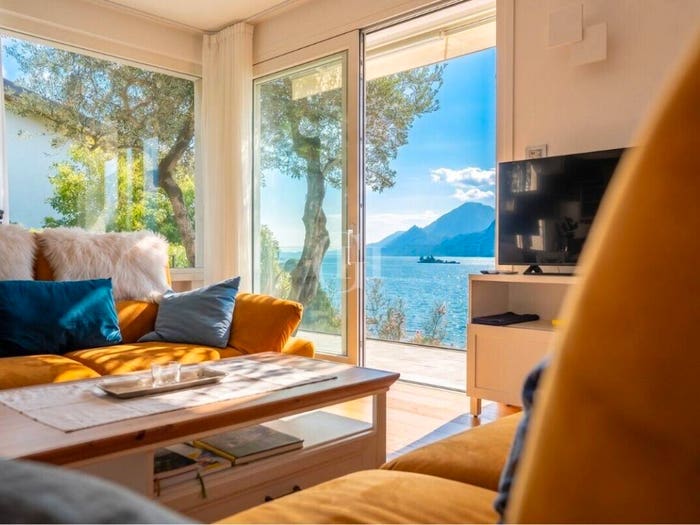 Casa con 5 locali in vendita in Via Le Grotte, Centro, Malcesine
