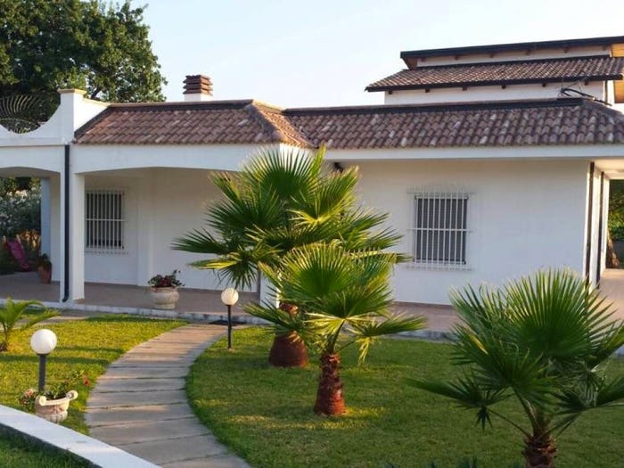 Casa quadrilocale in vendita in Contrada Monica, Bruzzano Zeffirio