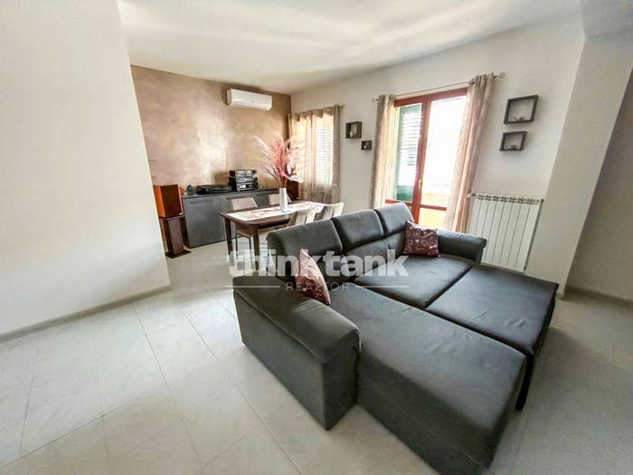 Appartamento con 6 locali in vendita in Via Dei Mille, Centro, Noto